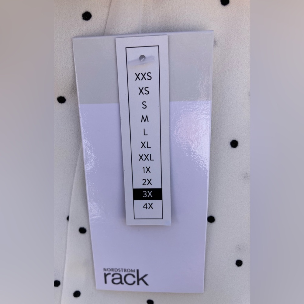 NWT Nordstrom Rack Ruffle Sleeveless White Pokadot Button Up Shirt - Picture 5 of 5